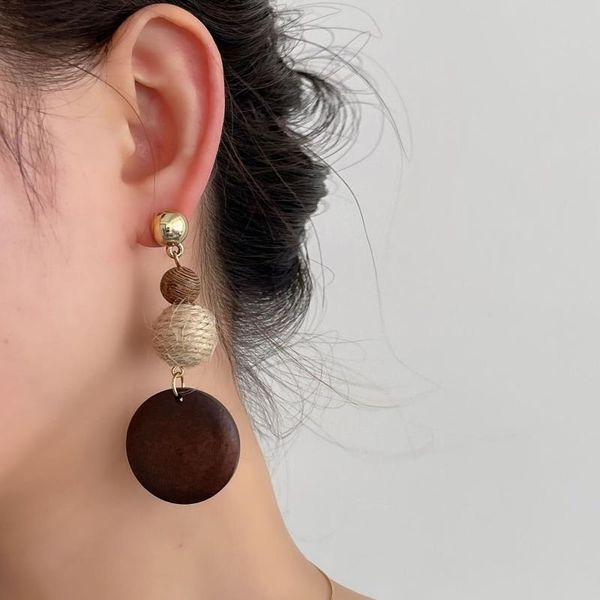 dangle & chandelier design geometric wooden drop earings for women autumn and winter earrings 2021 trend jewelry, Silver
dangle & chandelier design geometric wooden drop earings for women autumn and winter earrings 2021 trend jewelry, Silver