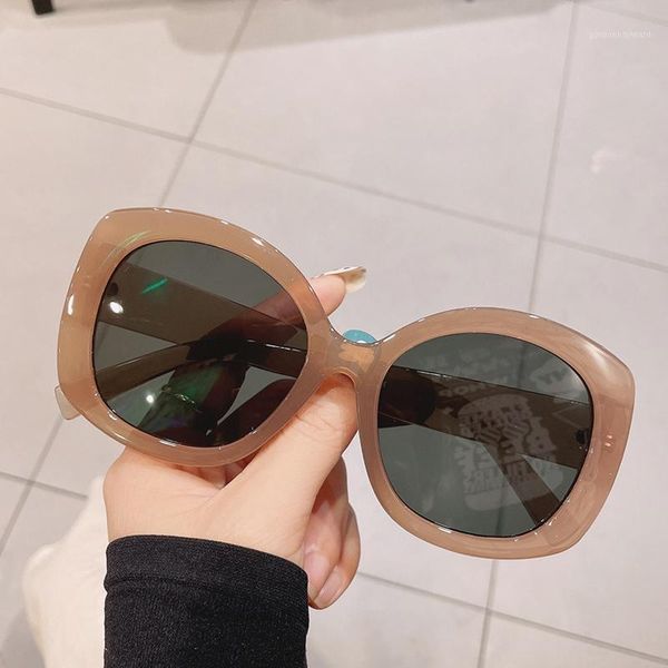 sunglasses 2021 fashion oversized round women vintage big frame show sun glasses female summer shades oculos feminino uv400, White;black
sunglasses 2021 fashion oversized round women vintage big frame show sun glasses female summer shades oculos feminino uv400, White;black
