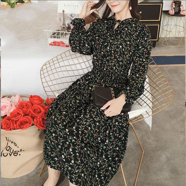 casual dresses dress women 2021 black long elegant floral a-line office lady chiffon bow petal sleeve, Black;gray
casual dresses dress women 2021 black long elegant floral a-line office lady chiffon bow petal sleeve, Black;gray