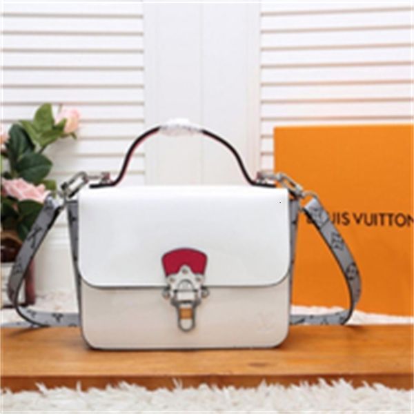 brand designer luxury zv8y m53632 patent leather flip shoulder bag white women handbags iconic bags handles shoulder bags totes cross bo, Red;black
brand designer luxury zv8y m53632 patent leather flip shoulder bag white women handbags iconic bags handles shoulder bags totes cross bo, Red;black