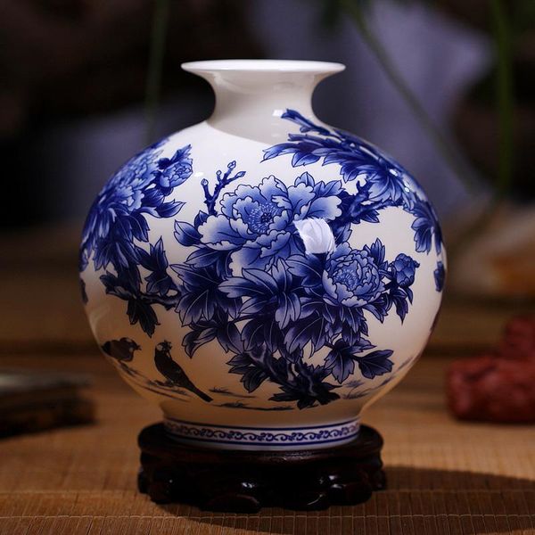 vases jingdezhen blue and white porcelain fine bone china vase peony decorated ceramic
vases jingdezhen blue and white porcelain fine bone china vase peony decorated ceramic