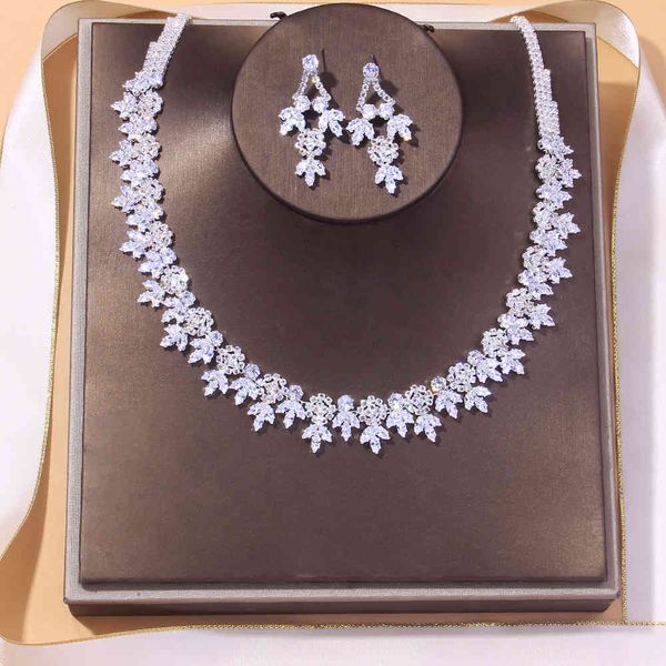 jewelry set simple fashion zircon earrings necklace set dress accessories high-end bride jewelry, Slivery;golden
jewelry set simple fashion zircon earrings necklace set dress accessories high-end bride jewelry, Slivery;golden