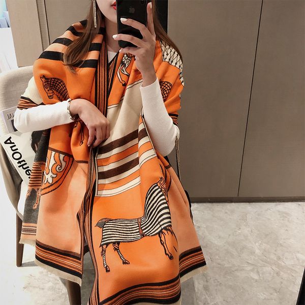 scarf female imitation cashmere autumn and winter korean version small fresh geometry high-end trend carriage shawl thickened warm bib, Blue;gray
scarf female imitation cashmere autumn and winter korean version small fresh geometry high-end trend carriage shawl thickened warm bib, Blue;gray