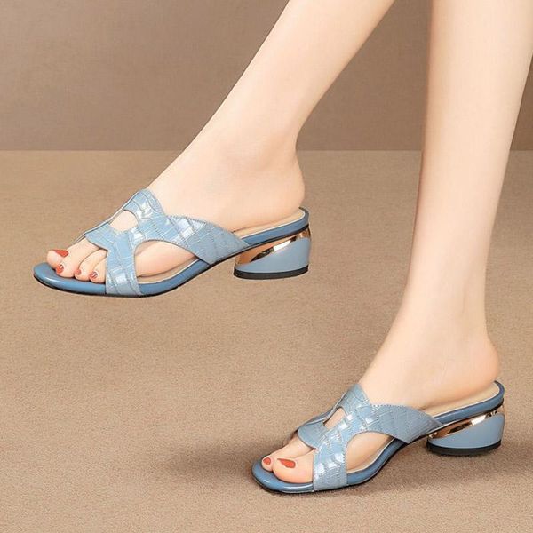 plus size 35-43 women fashion slippers mid heels dress shoes 2021 summer white open toe slides leather zapatos mujer blue 9075n, Black
plus size 35-43 women fashion slippers mid heels dress shoes 2021 summer white open toe slides leather zapatos mujer blue 9075n, Black