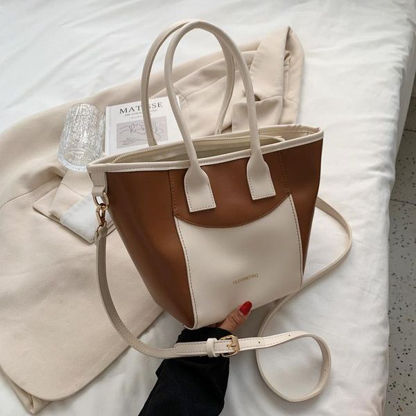 evening bags temperament stitching hand-carrying western style handbags 2021 one-shoulder messenger bag tote texture satchels
evening bags temperament stitching hand-carrying western style handbags 2021 one-shoulder messenger bag tote texture satchels