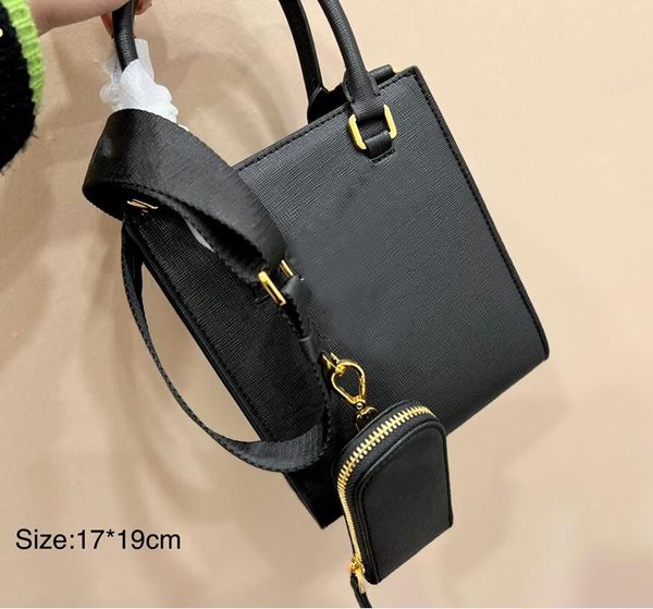 luxury d bags ladies classic fashion designer handbags 5a genuine leather bag lady clutch cross body purse wallet for17*19cm
luxury d bags ladies classic fashion designer handbags 5a genuine leather bag lady clutch cross body purse wallet for17*19cm