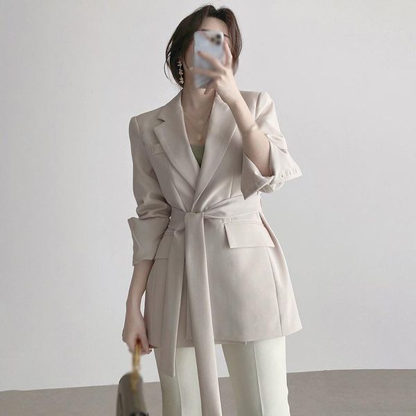 women's suits & blazers elegant women turn-down collar sash tie up blazer office lady beige black long sleeve with belt, White;black
women's suits & blazers elegant women turn-down collar sash tie up blazer office lady beige black long sleeve with belt, White;black
