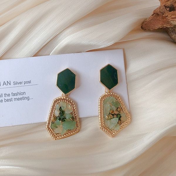 925 silver needle korean temperament personality irregular inlaid gravel earrings creative green net red
925 silver needle korean temperament personality irregular inlaid gravel earrings creative green net red