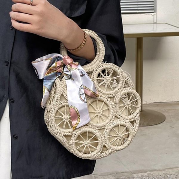 duffel bags shoulder belt semicircle hand-woven straw rattan handbag lace 2021summer casual beach crossbody bag
duffel bags shoulder belt semicircle hand-woven straw rattan handbag lace 2021summer casual beach crossbody bag