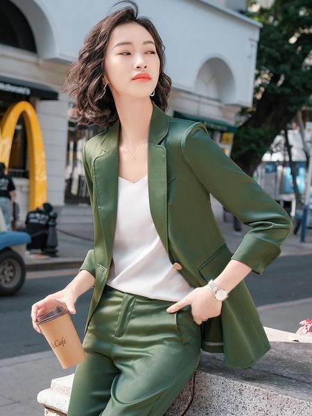 women's two piece pants fabric formal women business suits pantsuits professional office ladies ol styles work wear blazers tro, White 
women's two piece pants fabric formal women business suits pantsuits professional office ladies ol styles work wear blazers tro, White