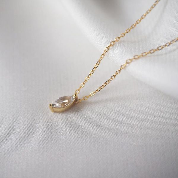 trendy s925 sterling silver geometric horse eye zircon gold plated chokers necklace ball simple women jewelry, Golden;silver
trendy s925 sterling silver geometric horse eye zircon gold plated chokers necklace ball simple women jewelry, Golden;silver