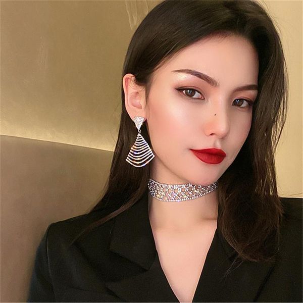 hollow sector crystal drop earrings for women bijoux geometric rhinestone weddings engagement jewelry dangle & chandelier, Silver
hollow sector crystal drop earrings for women bijoux geometric rhinestone weddings engagement jewelry dangle & chandelier, Silver