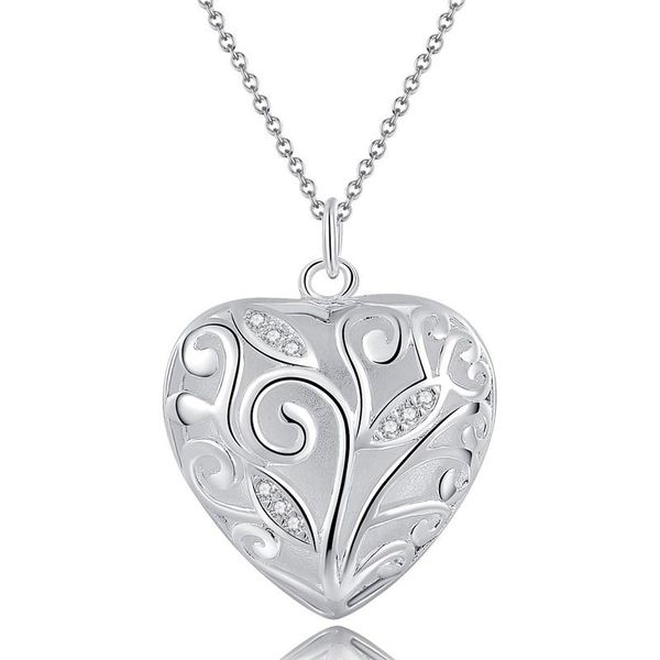 chains silver exquisite noble luxury charm fashionable temperament charming inlaid gemstone crystal love necklace jewelry
chains silver exquisite noble luxury charm fashionable temperament charming inlaid gemstone crystal love necklace jewelry