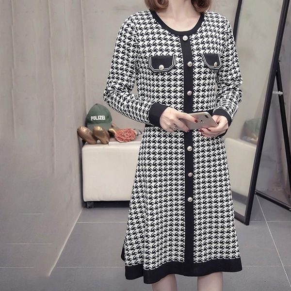 casual dresses arrival runway korean black slim houndstooth knitted women's o neck single-breasted long sleeve dress vestidos, Black;gray
casual dresses arrival runway korean black slim houndstooth knitted women's o neck single-breasted long sleeve dress vestidos, Black;gray