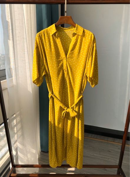 dress 2021 spring-summer simple yellow polka dot short sleeve 100%viscose mini pjig, Black;gray
dress 2021 spring-summer simple yellow polka dot short sleeve 100%viscose mini pjig, Black;gray