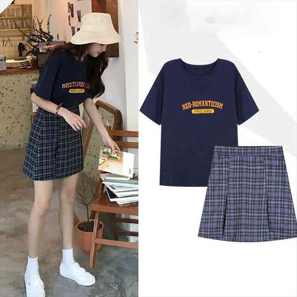 summer suit loose korean student women tracksuits short sleeved t shirt high waist plaid a line skirt, Gray
summer suit loose korean student women tracksuits short sleeved t shirt high waist plaid a line skirt, Gray