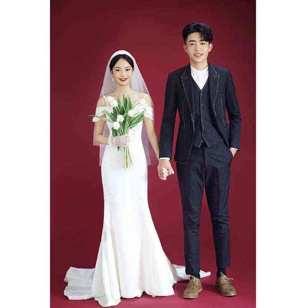 luxury street style dresses korean light wedding 2021 bride white suspender satin simple slim tailing travel shooting out yarn fishtail, Black;pink
luxury street style dresses korean light wedding 2021 bride white suspender satin simple slim tailing travel shooting out yarn fishtail, Black;pink