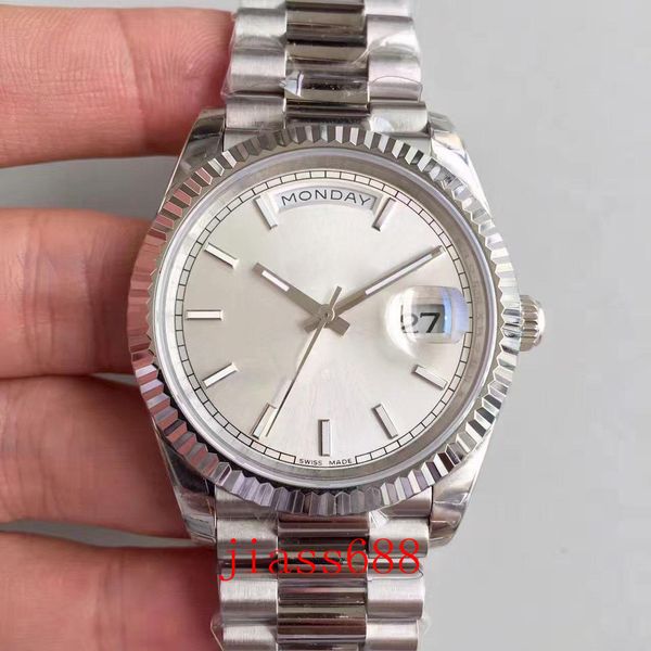 Top Luxury mens automatic mechanical watch DAY DATE m228239 silver 40MM bezel 316L stainless steel strap sapphire glass classic men
Top Luxury mens automatic mechanical watch DAY DATE m228239 silver 40MM bezel 316L stainless steel strap sapphire glass classic men
