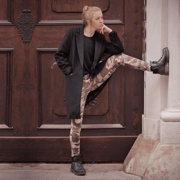 melody camo workout army pants camouflage women's hip push up leggings tummy control fitness stretch sweatpants & capris, Black;white
melody camo workout army pants camouflage women's hip push up leggings tummy control fitness stretch sweatpants & capris, Black;white