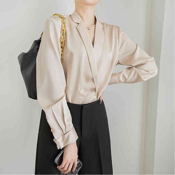 arrival fashion spring bf lady ol temper double-breasted acetate suit simple satin oversized jacket, White;black
arrival fashion spring bf lady ol temper double-breasted acetate suit simple satin oversized jacket, White;black