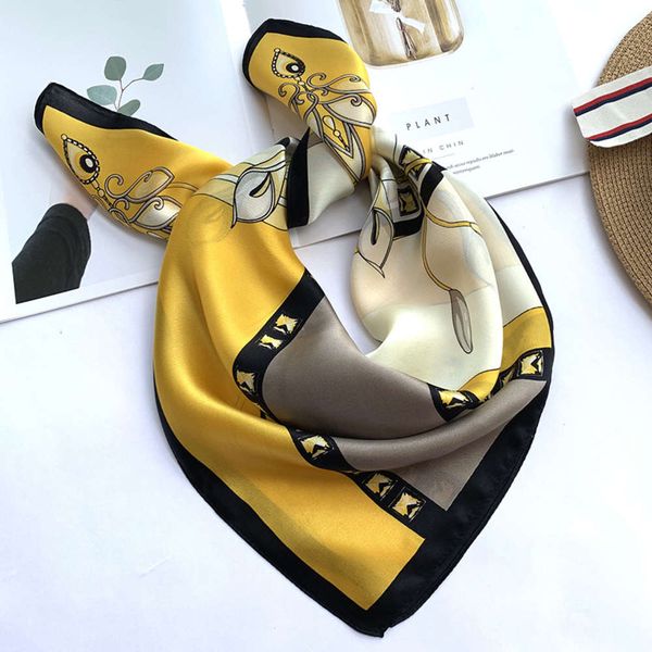 fashionable new printed outdoor leisure silk decorative scarf, women's personalized thin style, easy to wear square scarf and shawl, Blue;gray
fashionable new printed outdoor leisure silk decorative scarf, women's personalized thin style, easy to wear square scarf and shawl, Blue;gray