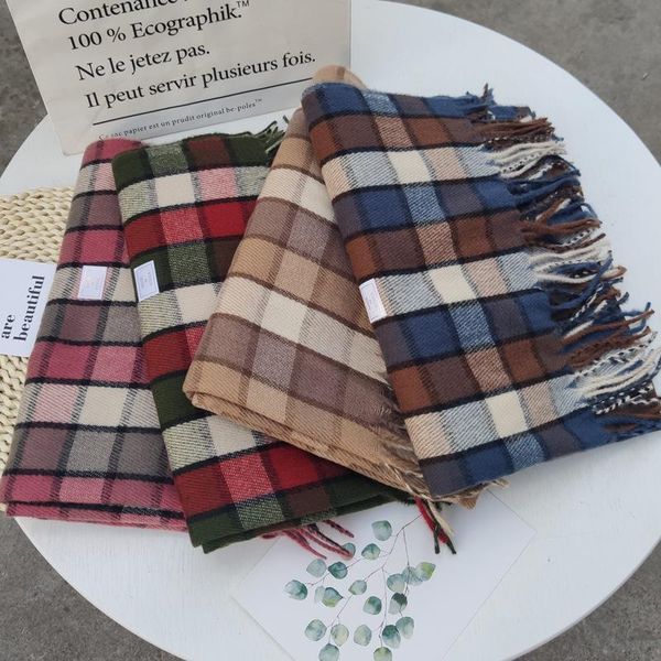 scarves royalmaybe in 2021, the plaid scarf for women autumn and winter is made of cashmere, Blue;gray
scarves royalmaybe in 2021, the plaid scarf for women autumn and winter is made of cashmere, Blue;gray