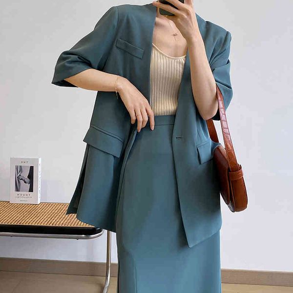 two piece dress conjunto de saia midi feminina, irmã fara, elegante, com fenda lateral, + manga curta em v, blazer, escritório, ve, White
two piece dress conjunto de saia midi feminina, irmã fara, elegante, com fenda lateral, + manga curta em v, blazer, escritório, ve, White