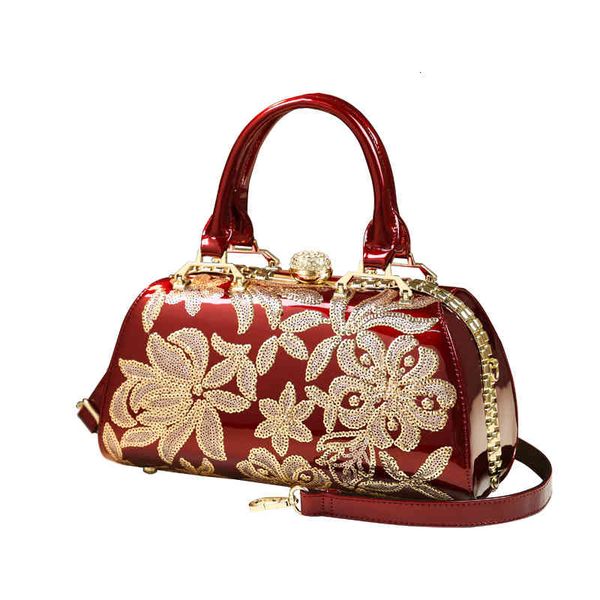 dinner bag fashion personality clip temperament diamond bright leather middle-aged mother handbag wedding bridal bag
dinner bag fashion personality clip temperament diamond bright leather middle-aged mother handbag wedding bridal bag