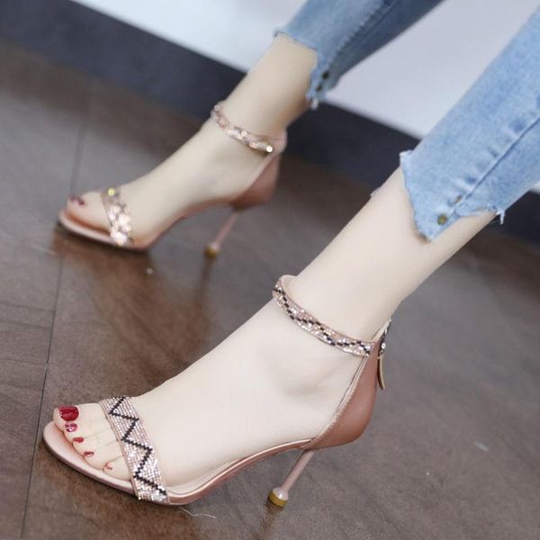 sandals 2021 summer fashion zipper rhinestone with round head femininity open toe stiletto heels, Black
sandals 2021 summer fashion zipper rhinestone with round head femininity open toe stiletto heels, Black