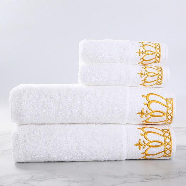 towel 2021 high-quality 100% cotton bath face clean small square soft and strong absorbent 3-piece combinatio
towel 2021 high-quality 100% cotton bath face clean small square soft and strong absorbent 3-piece combinatio