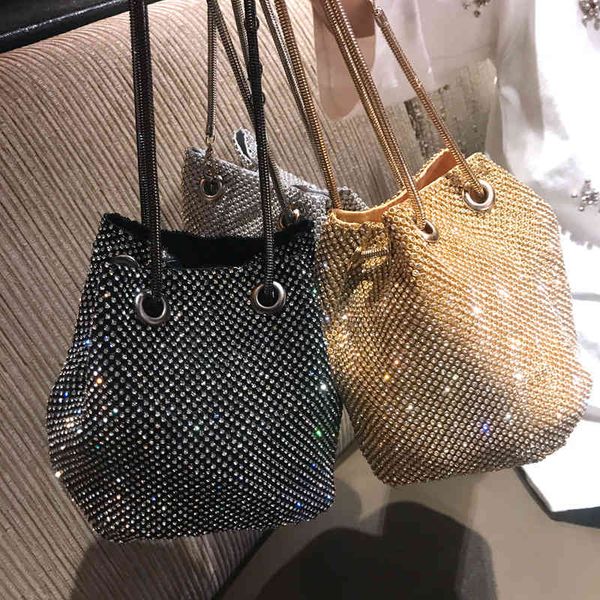 dinner bag autumn one-shoulder messenger bucket fashion diamond and rhinestone mini portable female dinner bag
dinner bag autumn one-shoulder messenger bucket fashion diamond and rhinestone mini portable female dinner bag