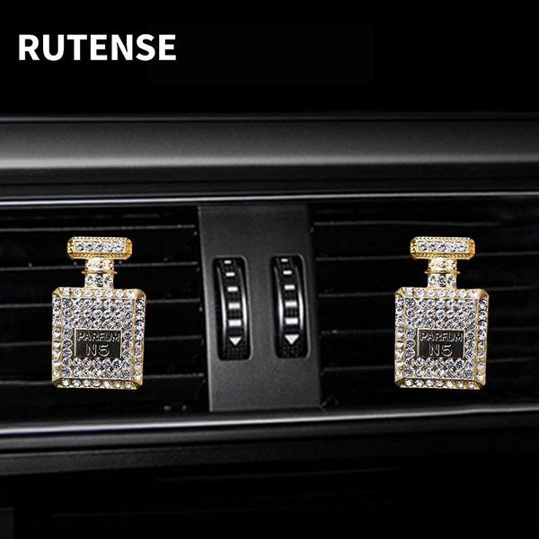 inlay water drill perfume bottle car air conditioning outlet interior accessories fragrance artifact freshener
inlay water drill perfume bottle car air conditioning outlet interior accessories fragrance artifact freshener