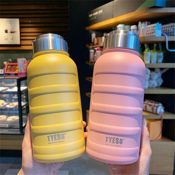 water bottle tyeso 1000ml sports fashion portable fitness super large drinkware capacity outdoor tour gym kettle
water bottle tyeso 1000ml sports fashion portable fitness super large drinkware capacity outdoor tour gym kettle