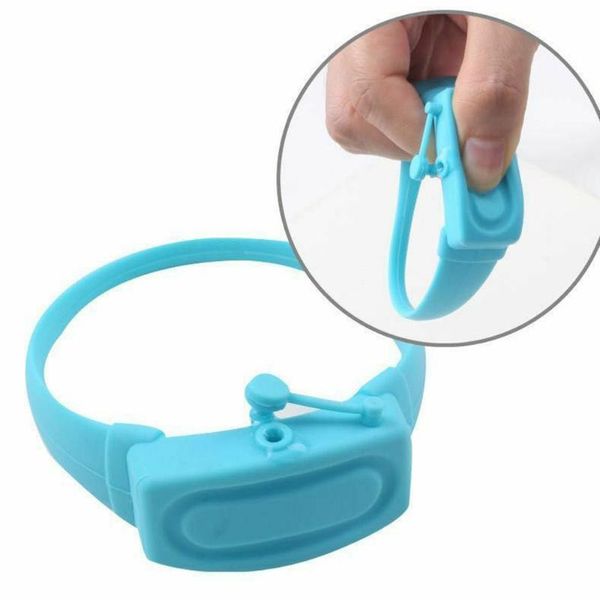 extrusion type disinfectant silicone bracelet with squeeze separate bottling bottle portable wristband hand soap dispenser band liquid
extrusion type disinfectant silicone bracelet with squeeze separate bottling bottle portable wristband hand soap dispenser band liquid