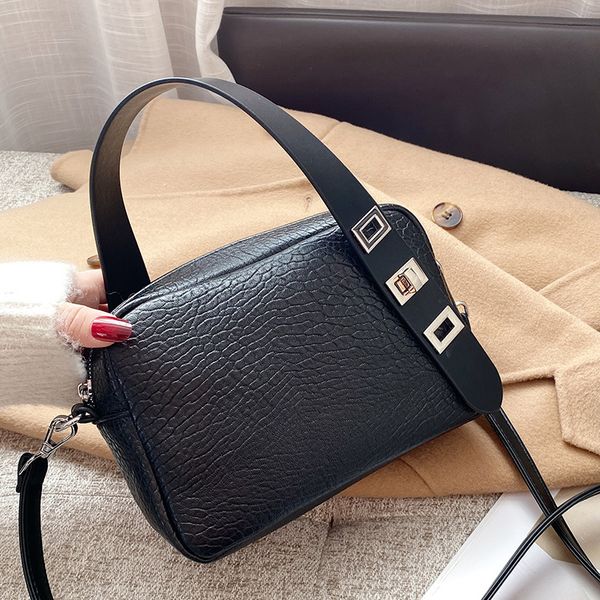 pu leather luxury designer purses and handbags fashion crossbody bags for women 2021 girls female shoppers wallets money clutch, Red;black
pu leather luxury designer purses and handbags fashion crossbody bags for women 2021 girls female shoppers wallets money clutch, Red;black