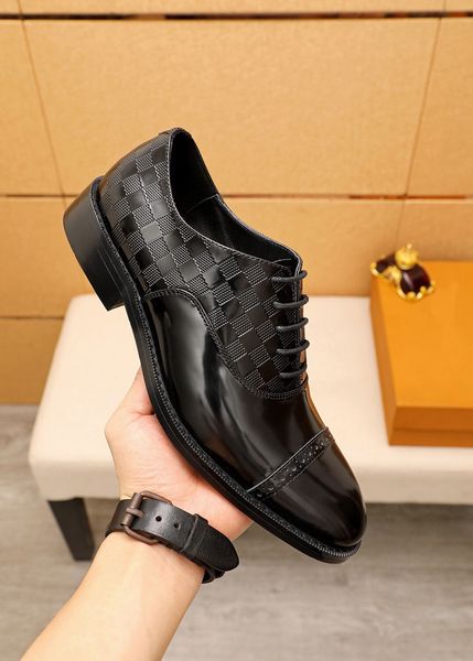 men formal business brogue shoes men's brand handmade casual loafers male genuine leather wedding party dress shoes size 38-45, Black
men formal business brogue shoes men's brand handmade casual loafers male genuine leather wedding party dress shoes size 38-45, Black