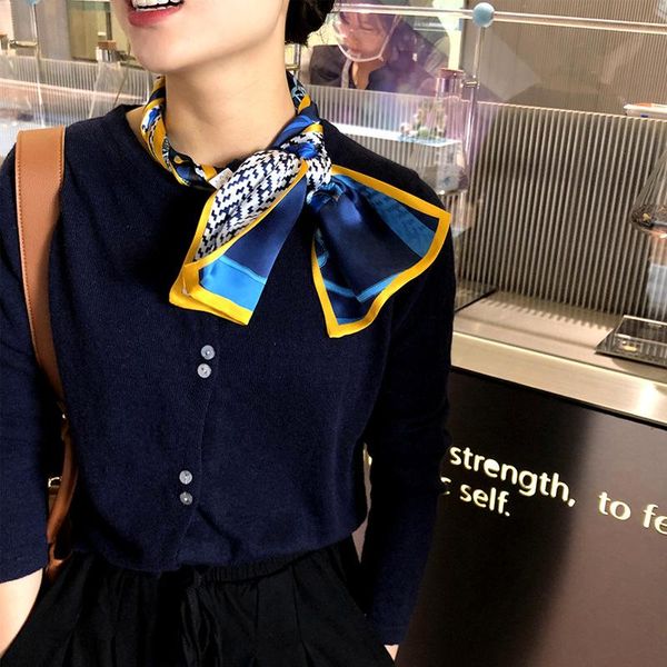 scarves 2021 fashion brand 100% real silk scarf luxury women female shawl double hijab pashmina foulard, Blue;gray
scarves 2021 fashion brand 100% real silk scarf luxury women female shawl double hijab pashmina foulard, Blue;gray