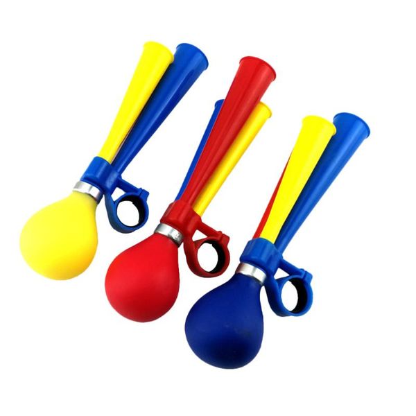 bike horns 3pcs mountain air horn loud handlebar alarm cycling bell trumpet (random color)
bike horns 3pcs mountain air horn loud handlebar alarm cycling bell trumpet (random color)