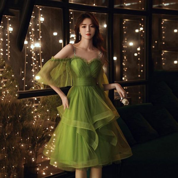 ethnic clothing lady spaghetti strap qipao off shoulder asymmetrical dress mesh perspective cheongsam slare sleeves flounced edge vesti, Red
ethnic clothing lady spaghetti strap qipao off shoulder asymmetrical dress mesh perspective cheongsam slare sleeves flounced edge vesti, Red