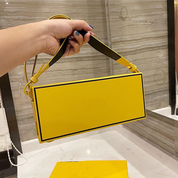 lastest arrival fashion luxury designer all-match box mini ladies purse classic designed style shoulder bags messenger bag
lastest arrival fashion luxury designer all-match box mini ladies purse classic designed style shoulder bags messenger bag