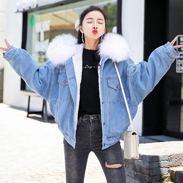 women's jackets 2021 big faux fur collar denim jacket women winter hooded warm jean student basic short parkas female bomber coat abrig, Black;brown
women's jackets 2021 big faux fur collar denim jacket women winter hooded warm jean student basic short parkas female bomber coat abrig, Black;brown