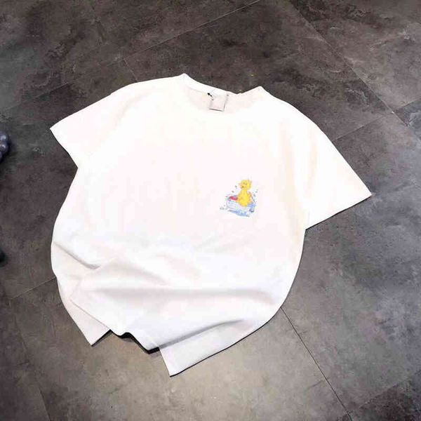 2022 factory wholesale new high version summer women's aging cute bathing little yellow short sleeve loose casual animation printed t-s, White
2022 factory wholesale new high version summer women's aging cute bathing little yellow short sleeve loose casual animation printed t-s, White