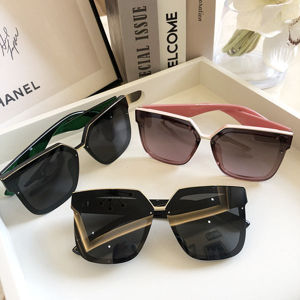 big box plane women's round show face small polarized sunglass men's holiday street take spectacl, White;black
big box plane women's round show face small polarized sunglass men's holiday street take spectacl, White;black
