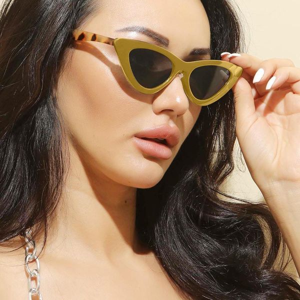 party favor women sunglasses cat's eye ultralight uv protection mirrored design polarized men driver shades
party favor women sunglasses cat's eye ultralight uv protection mirrored design polarized men driver shades