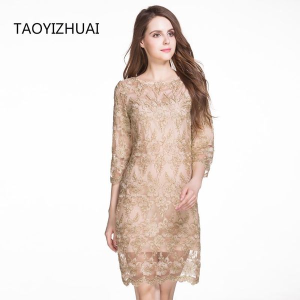 casual dresses taoyizhuai brand loose cut embroidery dress european and american fashion gold lace a word everyday ol evening dres, Black;gray
casual dresses taoyizhuai brand loose cut embroidery dress european and american fashion gold lace a word everyday ol evening dres, Black;gray
