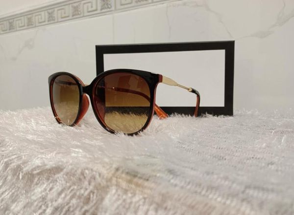 sunglasses designer men women letter polarizing lens eyeglasses outdoor shades metal frame fashion classic lady sun glasses mirrors for, White;black
sunglasses designer men women letter polarizing lens eyeglasses outdoor shades metal frame fashion classic lady sun glasses mirrors for, White;black