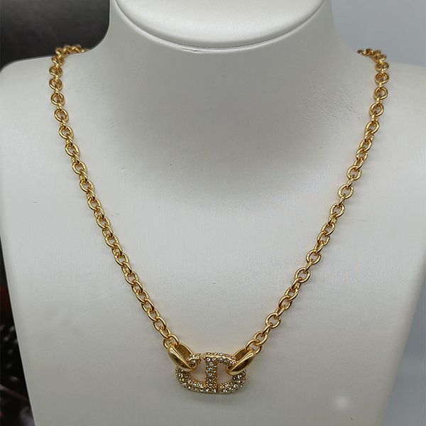 design jewelry diamond inlaid letter real gold female 2021 new net red fashion exquisite temperament necklace, Silver
design jewelry diamond inlaid letter real gold female 2021 new net red fashion exquisite temperament necklace, Silver