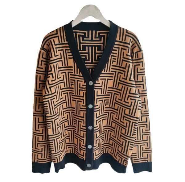 2021 fall winter designer women's sweater jacquard round neck long sleeve pocket knit cardigan sweater slim v-neck jacket top, White;black
2021 fall winter designer women's sweater jacquard round neck long sleeve pocket knit cardigan sweater slim v-neck jacket top, White;black