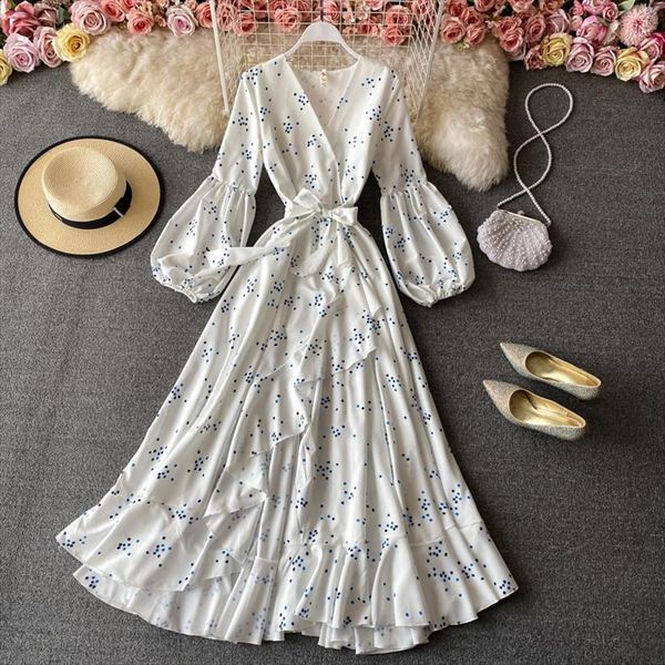 Aibeauty Spring Autumn V Neck Womens Dress A Line Lantern Sleeve Floral Print High Waist Mid Calf Women Party Dresses, Black;gray
Aibeauty Spring Autumn V Neck Womens Dress A Line Lantern Sleeve Floral Print High Waist Mid Calf Women Party Dresses, Black;gray