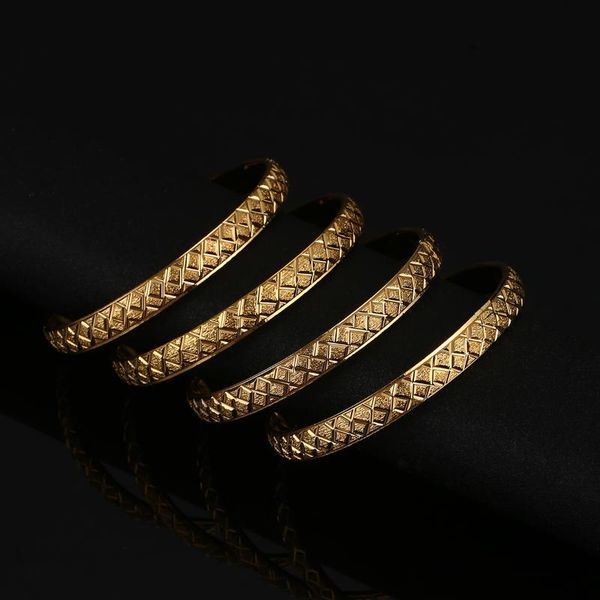 24k gold color fashion 4pcs bangle for women girl special dubai charm bracelet jewelry, Black
24k gold color fashion 4pcs bangle for women girl special dubai charm bracelet jewelry, Black